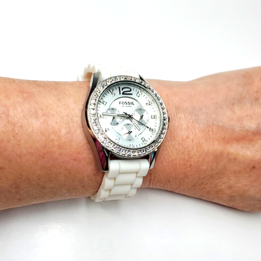 Fossil Watch ES2526 Silver white Silicone Wristband Crystal Bezel Multifunction - Picture 13 of 15